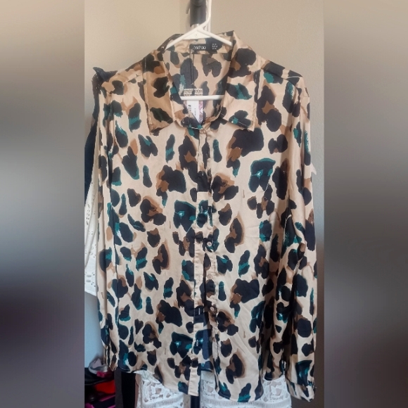 Leopard print will teal satin long sleeve button down blouse. #356 - Picture 1 of 5